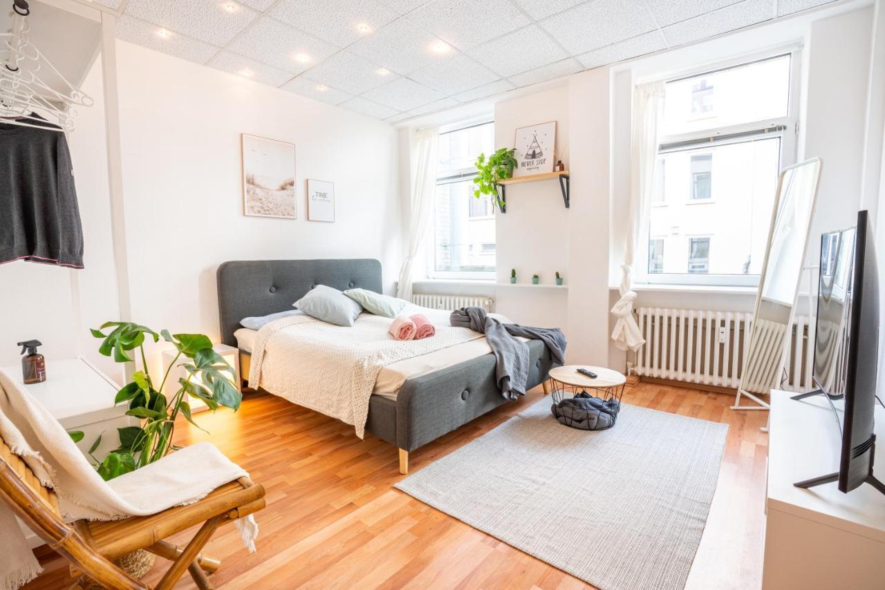 Gemuetliches Apartment Im Herzen Kiels Экстерьер фото